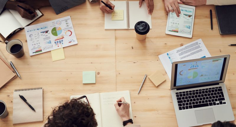 Trasformare 14 milioni di pagine di atti processuali in una knowledge base intelligente